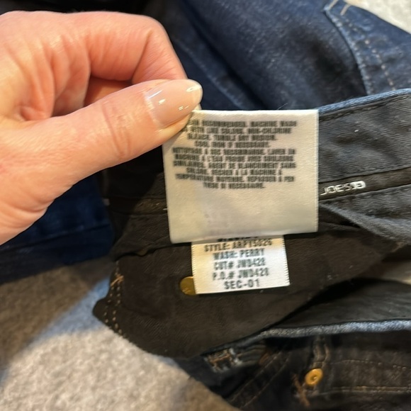 Joe's Jeans Bootcut Jeans, Size 24 - Picture 12 of 12